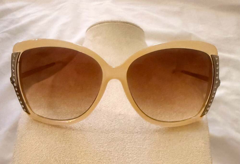 Robert Verdi 2012 Oversized Rhinestone Sunglasses Ivory Rare Y2K